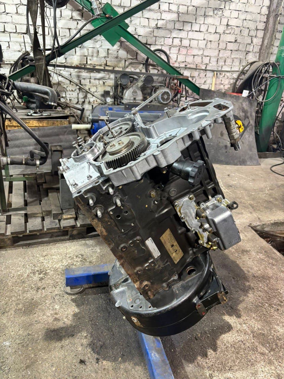 Ремонт двигателя 10