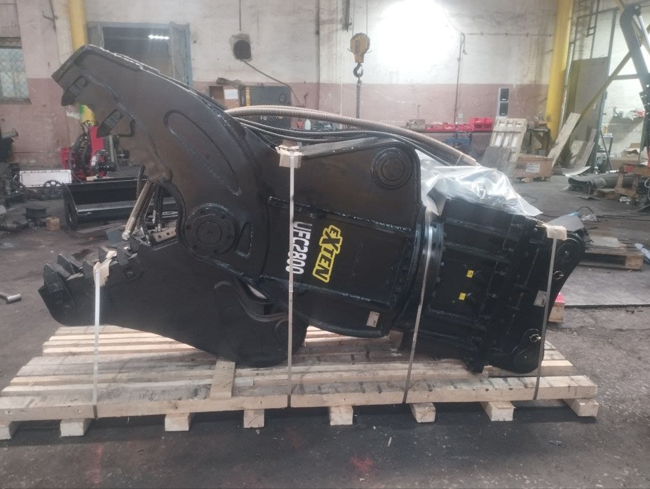 Гидроножницы с ротацией для разрушения