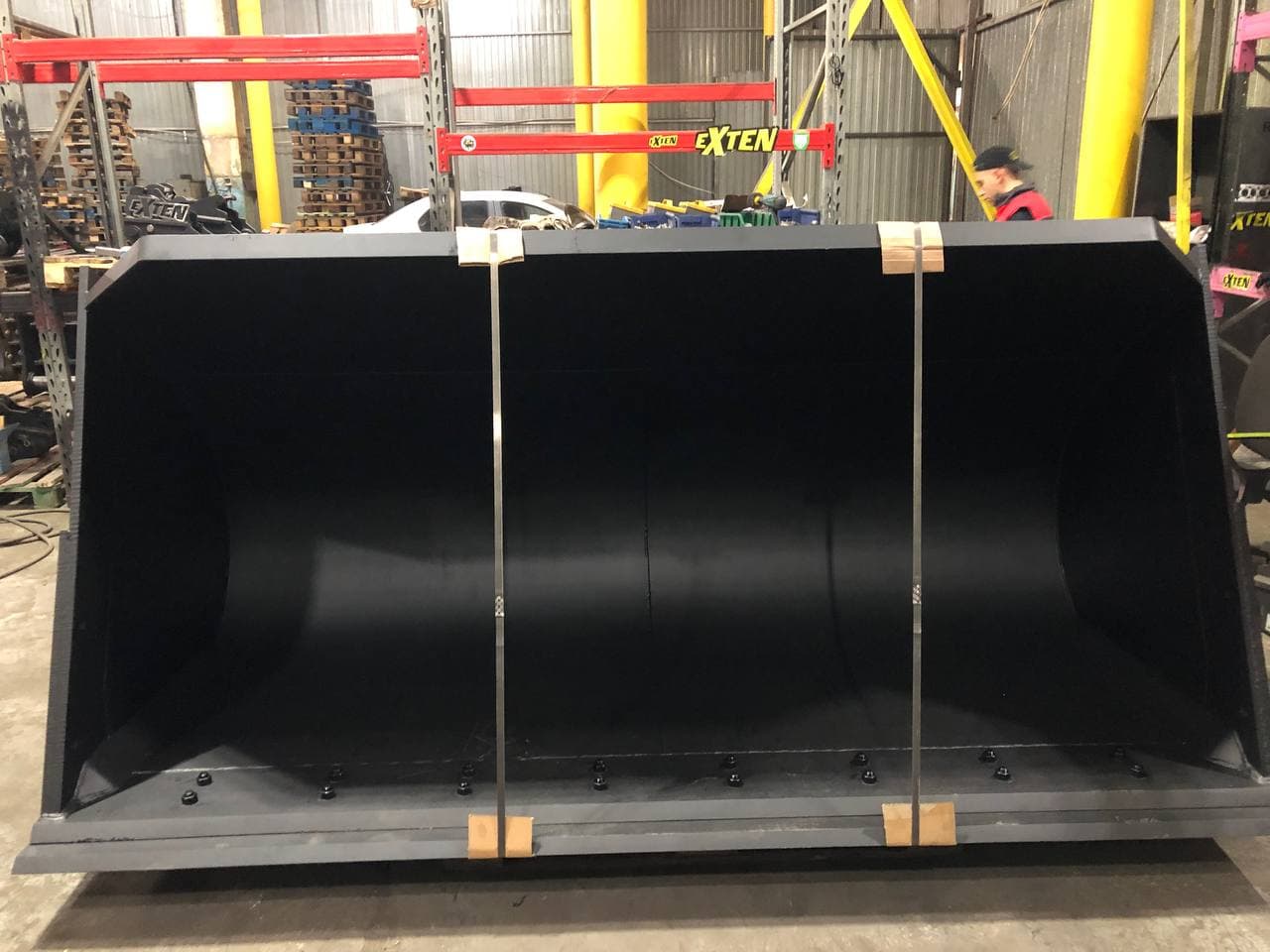 Фронтальные ковши и захваты