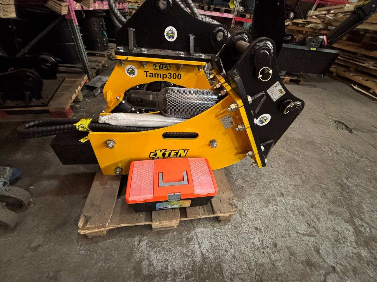 Гидромолот